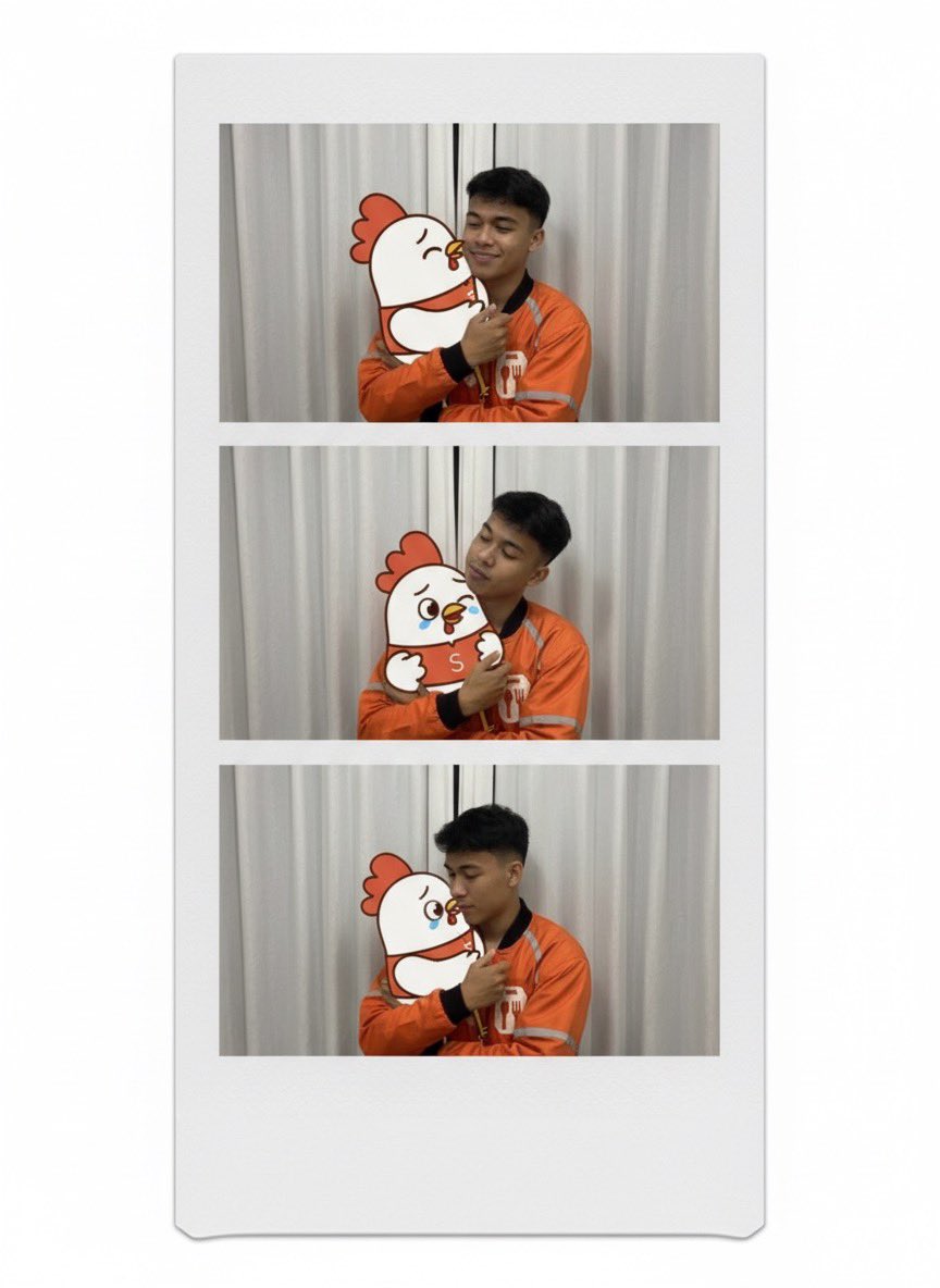 aldi102002's tweet photo. 😜😁 https://t.co/4akJGvBOlD