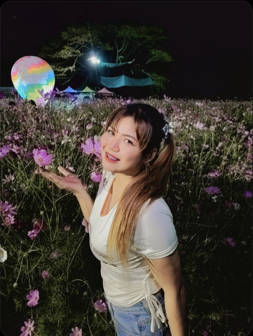 wiphada1412's tweet photo. ถ่ายยังไงให้แขนใหญ่����🌷
#มออู้บู้ 
#อุบลหวานมาก 💕 https://t.co/W27KJMW5d3