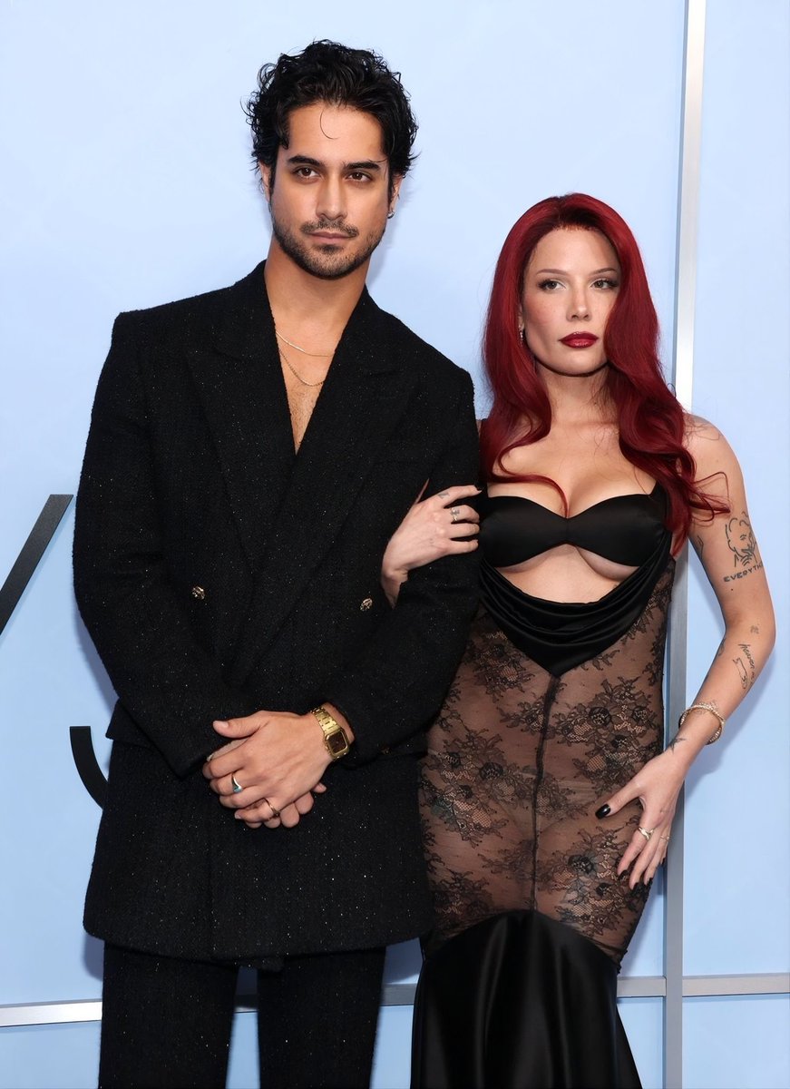 staci ✭ tweet media