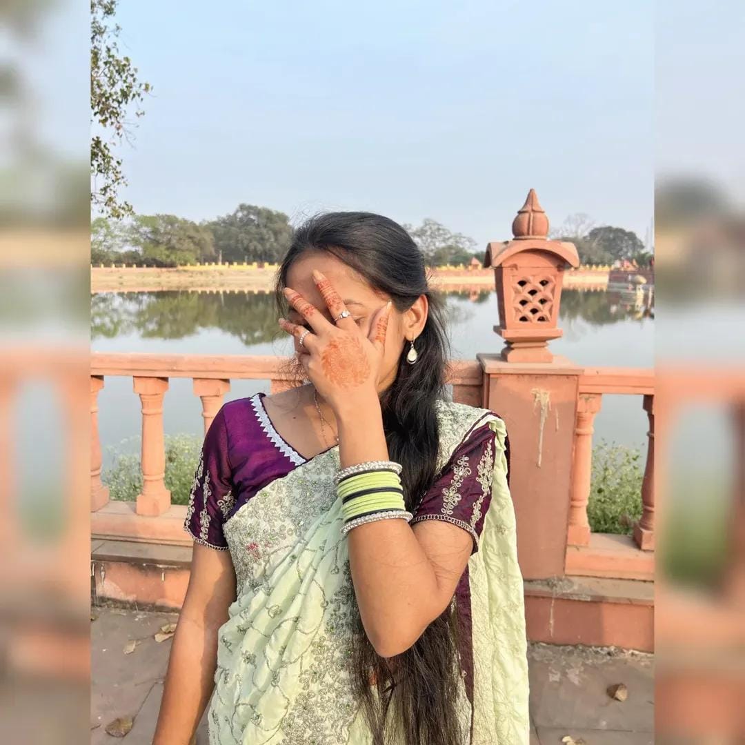 जैसी हुँ,वैसे ही स्वीकार हूँ, किसी और की नकल नहीं | मेरी खामियां मेरी खूबियां सब मेरे पहचान का हिस्सा हैं |🤗
 शुभ प्रभात वंदन राधे राधे