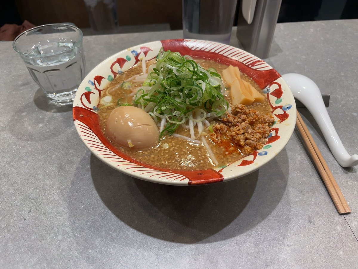 crs_n94's tweet photo. 有楽町 べんてん屋
#味噌ラーメン #ヒカル https://t.co/gUTvLpQTal