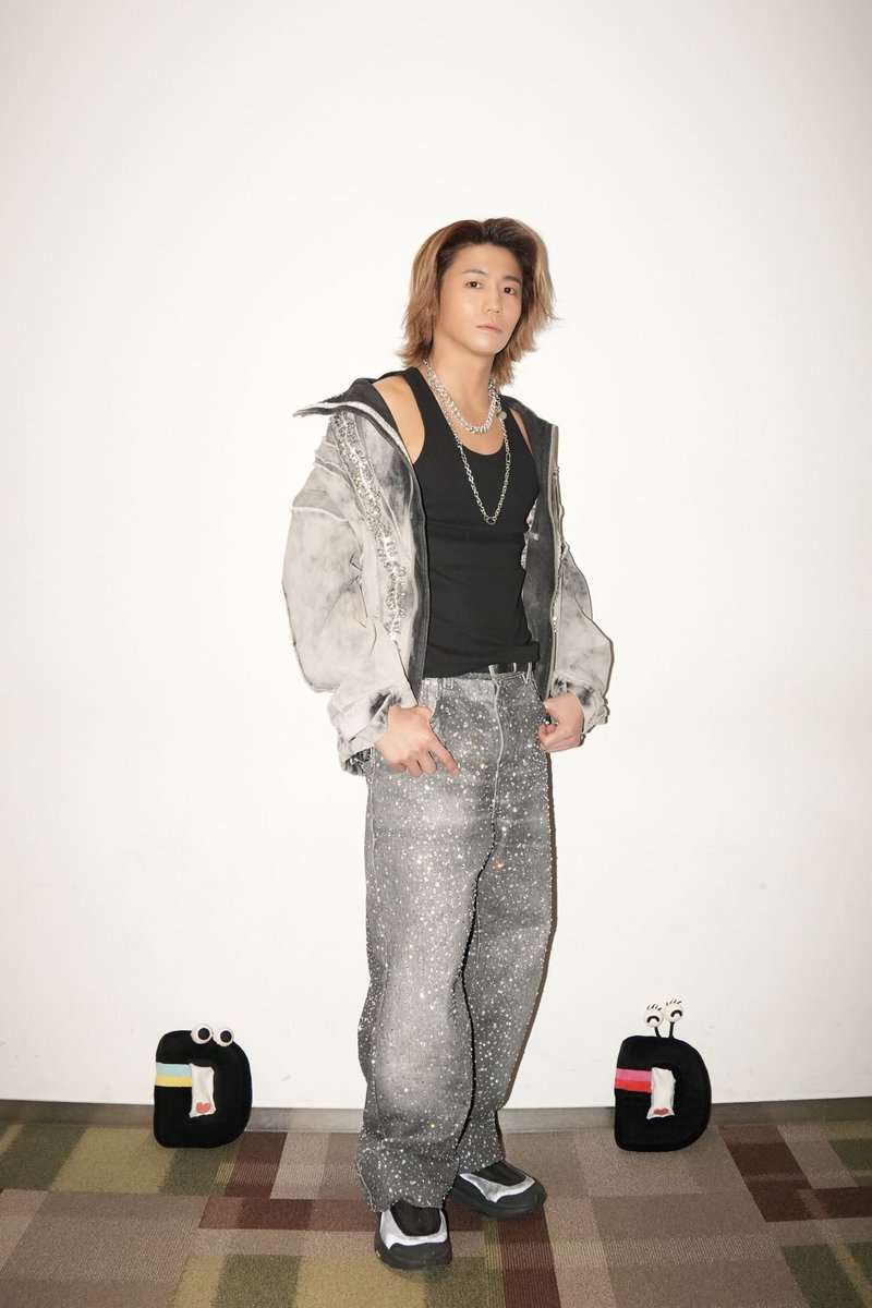 fantastics_fext's tweet photo. 日本テレビ「DayDay.」
⎯⎯⎯⎯⎯⎯⎯⎯⎯⎯⎯⎯ ⟡.·

𝗟𝗘𝗜𝗬𝗔

📱 https://t.co/qbmhsF1Wsp

┈┈┈
🎥『𝑭𝑰𝑵𝑨𝑳𝑬』 MV
https://t.co/unN4yPlV2Y

💿BEST ALBUM "𝐖𝐞𝐥𝐜𝐨𝐦𝐞 𝐭𝐨 𝐒𝐮𝐧𝐬𝐡𝐢𝐧𝐞"
https://t.co/29MUJGJ4Rw
┈┈┈

@ntv_DayDay #DayDay
#FANTASTICS #瀬口黎弥 https://t.co/ljxPwHdysJ