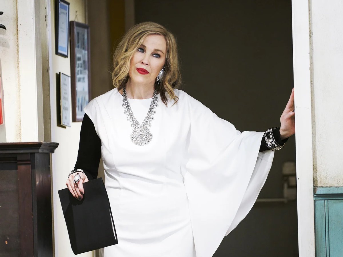 Catherine O’Hara time and time again through her work.

I’ll love her forever. 💖