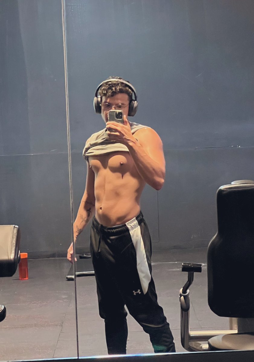 Angel Fernández tweet media