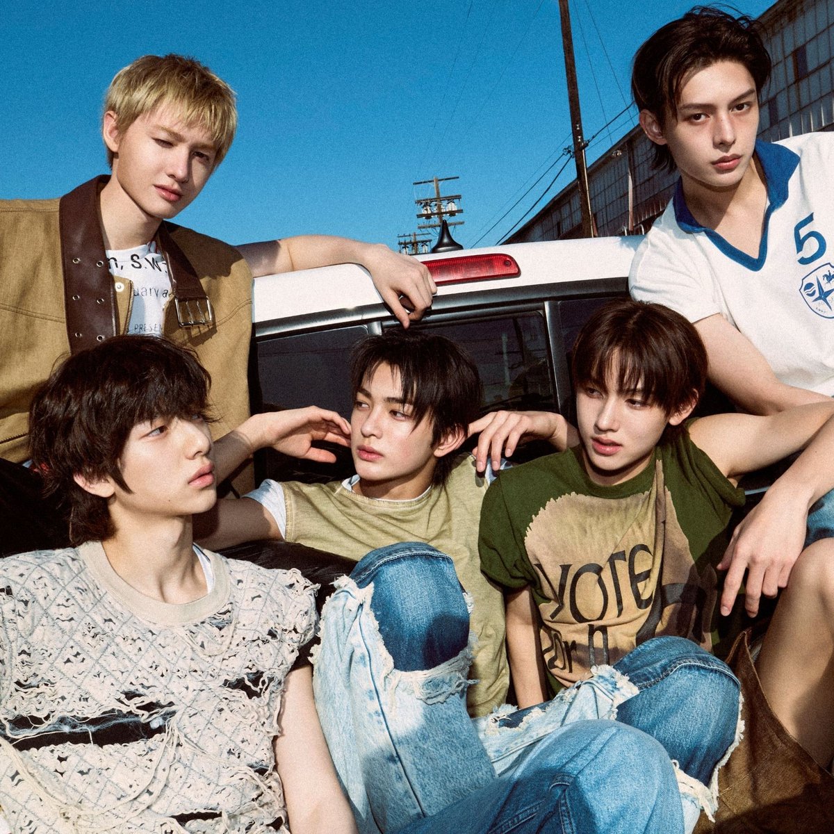 Circle Album Chart — Week 6, 2026

1. #ATEEZ GOLDEN HOUR : Part.4 — 614,106 copies 🆕
2. #ATEEZ GOLDEN HOUR : Part.4 (POCA) — 258,235 copies 🆕
3. #ZEROBASEONE RE-FLOW — 69,830 copies 🆕
4. #KiiiKiii Delulu Pack — 62,268 copies 
5. #CORTIS COLOR OUTSIDE THE LINES — 19,950 copies