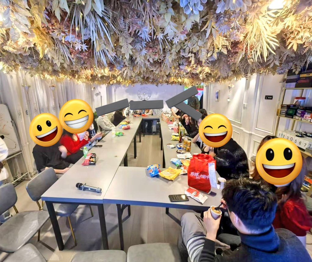 _aoiramune_'s tweet photo. 四爱微信群招人啦 🎊 四年老群，聚会近百次，主要北京地区，也有京津冀地区的，欢迎有字母属性和没有字母属性的人来，想恋爱的来，约炮请移步其他群
#四爱 #四爱女攻 #四爱女s #四爱小狗 #四爱男受 #四爱情侣 #四爱m https://t.co/2AYLkHtnfD