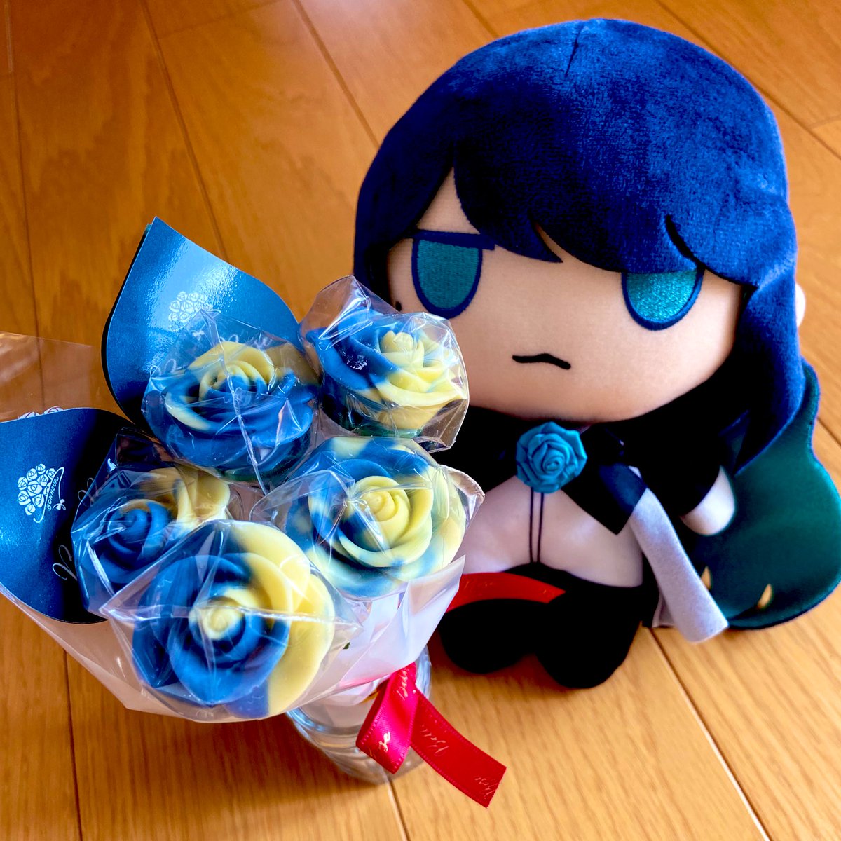 Adoちゃんへ 青い薔薇の花束チョコを贈ります