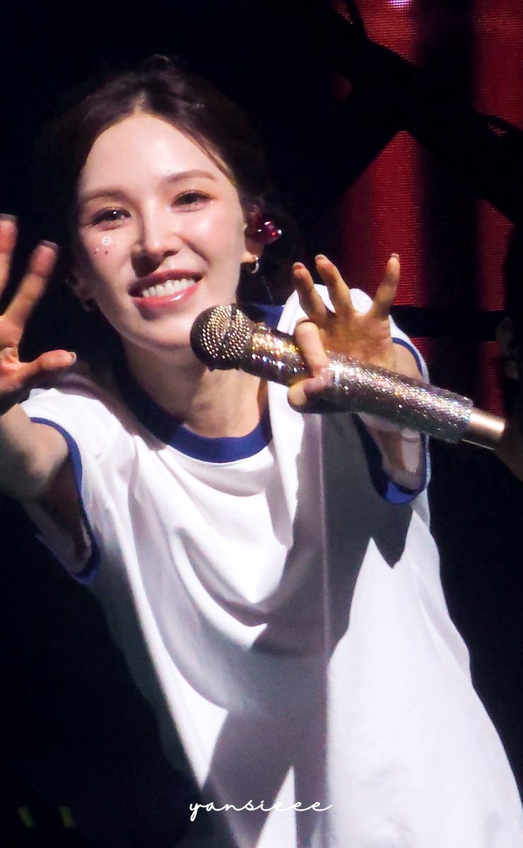 미치도록 낯설지만
널 기다려왔어

2025-26 WENDY 1st WORLD TOUR
<W:EALIVE> ENCORE  

📆 2026.02.28 6PM / 03.01 4PM
📍 TICKETLINK LIVE ARENA

🔗 kko.to/BUVz-P_feg 

🔗bit.ly/4bEaqRz

#WENDY #웬디 #WEALIVE #WENDY_WORLDTOUR_ENCORE
<a href="/WENDY_offcl/">WENDY</a>