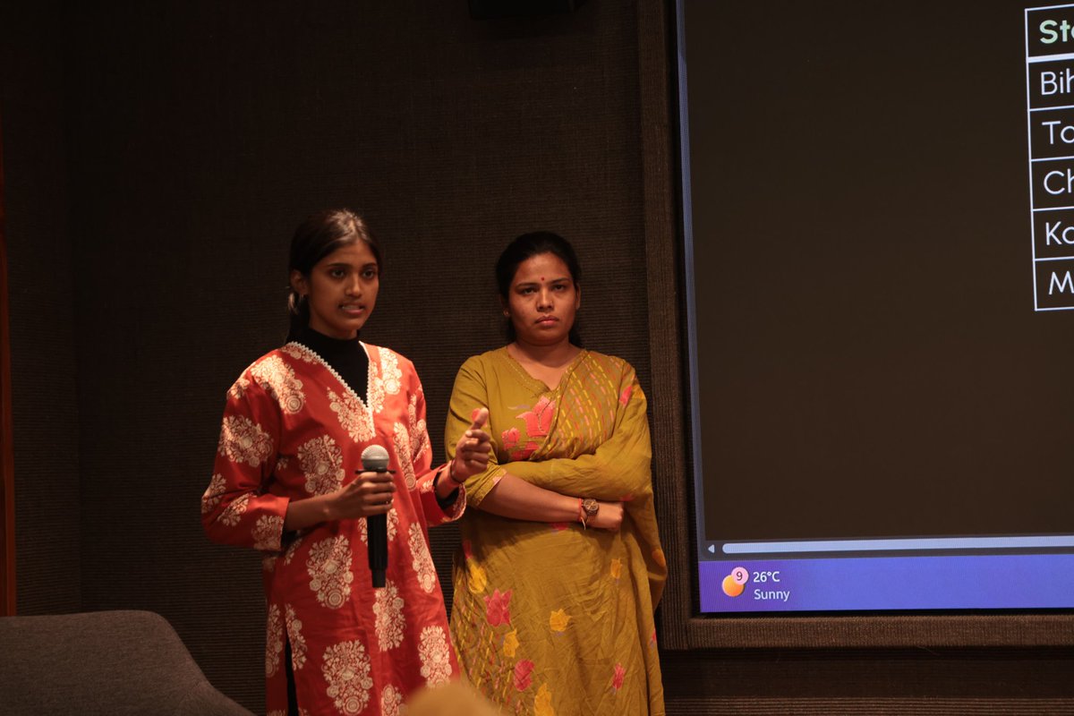 कल IYC की नेशनल एग्जीक्यूटिव मीटिंग में शक्ति अभियान के कार्यों को हमारे साथियों ने पूरे समर्पण और गर्व के साथ प्रस्तुत किया। 
शक्ति  अभियान  महिलाओं के सम्मान, समानता और सामाजिक न्याय का संकल्प है।
हमारा लक्ष्य है , हर  महिला की आवाज़ को ताक़त देना, उसके हक़ की रक्षा करना ,बदलाव