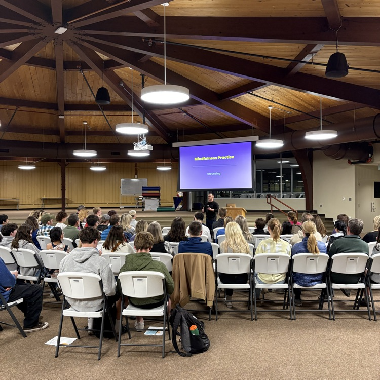 cmsd12's tweet image. Grateful for a powerful Family Awareness Night full of connection, mindful insights, and community - a special 'thank you' to our Mindfulness &amp;amp; Positivity Project friends and for everyone who joined us for this inspiring event!