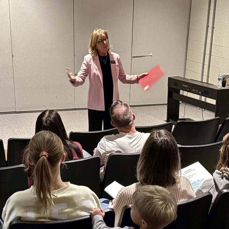 cmsd12's tweet image. Grateful for a powerful Family Awareness Night full of connection, mindful insights, and community - a special 'thank you' to our Mindfulness &amp;amp; Positivity Project friends and for everyone who joined us for this inspiring event!