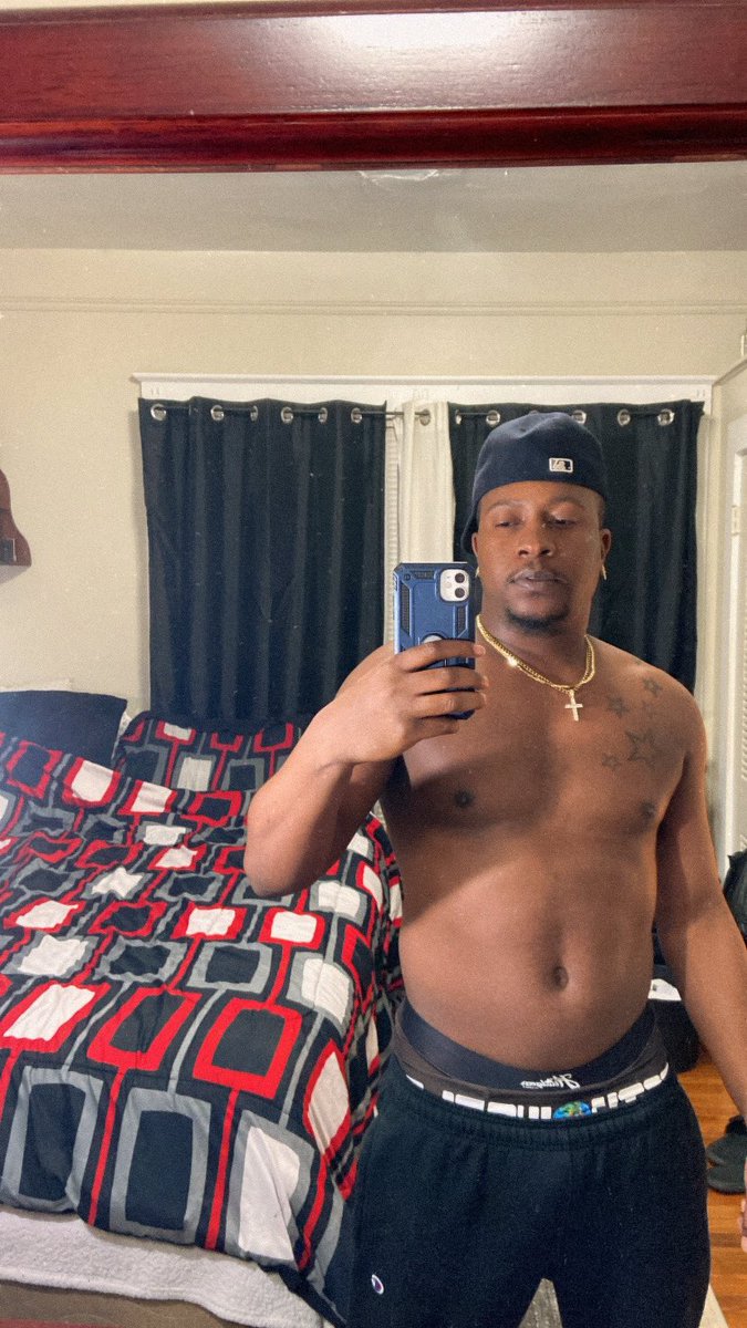 kennyviews_'s tweet photo. 🤳🏾 https://t.co/yxPQbdYVXB