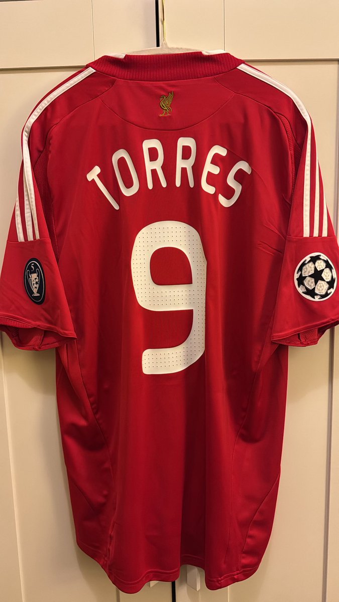 最近買ったもの Liverpool FC 08-09 1st フェルナンド・トーレス もう