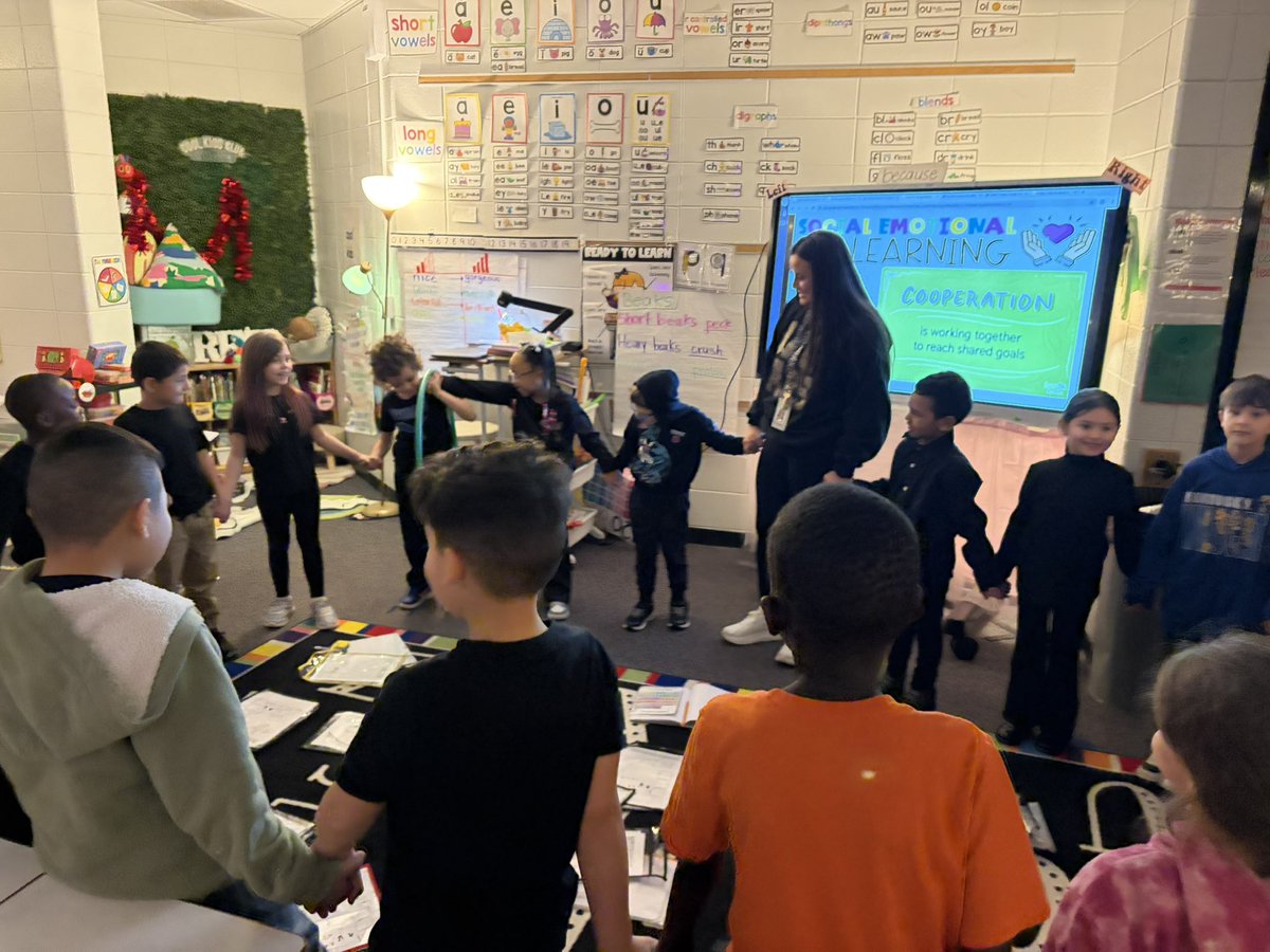 🍎Jenna Morrell🍏 tweet media