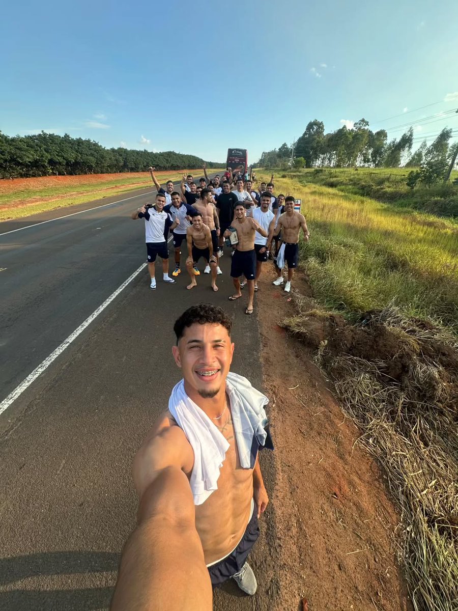 Out of Context Libertadores tweet media