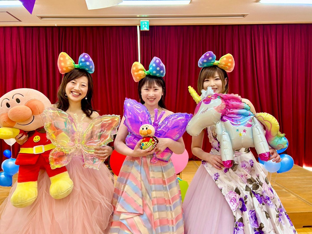 TOREsis2019's tweet photo. 先日はまるっと一日演奏dayでした♪
10時の私たち🕙 https://t.co/NKqytzdTor