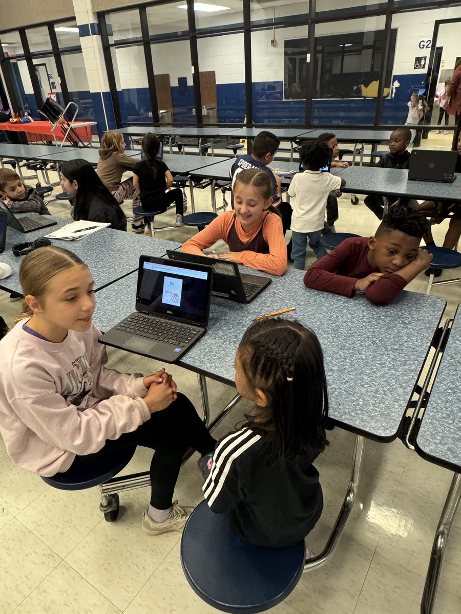 🍎Jenna Morrell🍏 tweet media