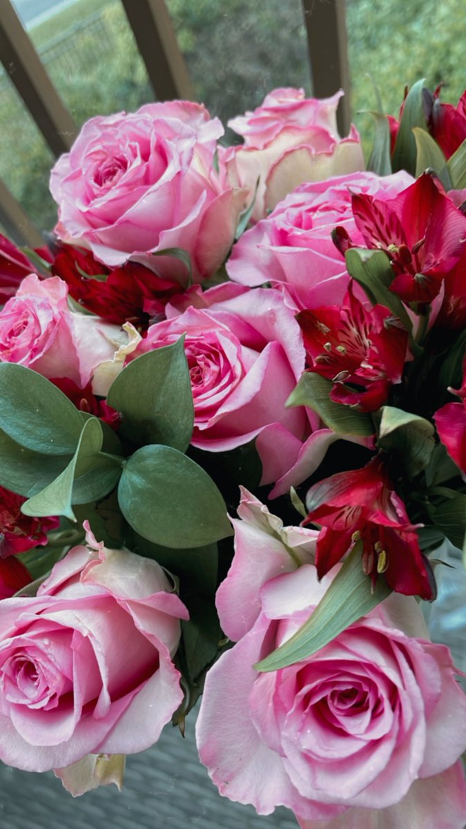 You may have a wife, fiancé or a girlfriend but have this fantasy of sending to other women secretly and watching in the shadows while spending your money. Make your fantasy come true, your silent sends are safe with me 😘 

Findom whale silentsends worship