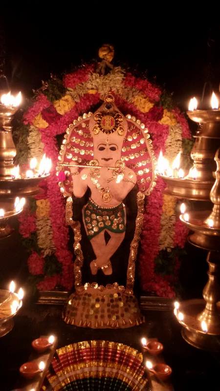 நாராயணேத்யாதி ஜபத்பிருச்சை​:
பக்தை​: ஸதா பூர்ண மஹாலயாய|
ஸ்வதீர்த்த காங்கோபமவாரிமக்ன
நிவர்த்திதாஸேஷருஜே நமஸ்தே ||

நாராயண நாராயண நாராயண நாராயண
நாராயண நாராயண நாராயண நாராயண
நாராயண நாராயண நாராயண நாராயண
நாராயண நாராயண நாராயண நாராயண

லோகா ஸமஸ்தா சுகினோ பவந்து 🙏