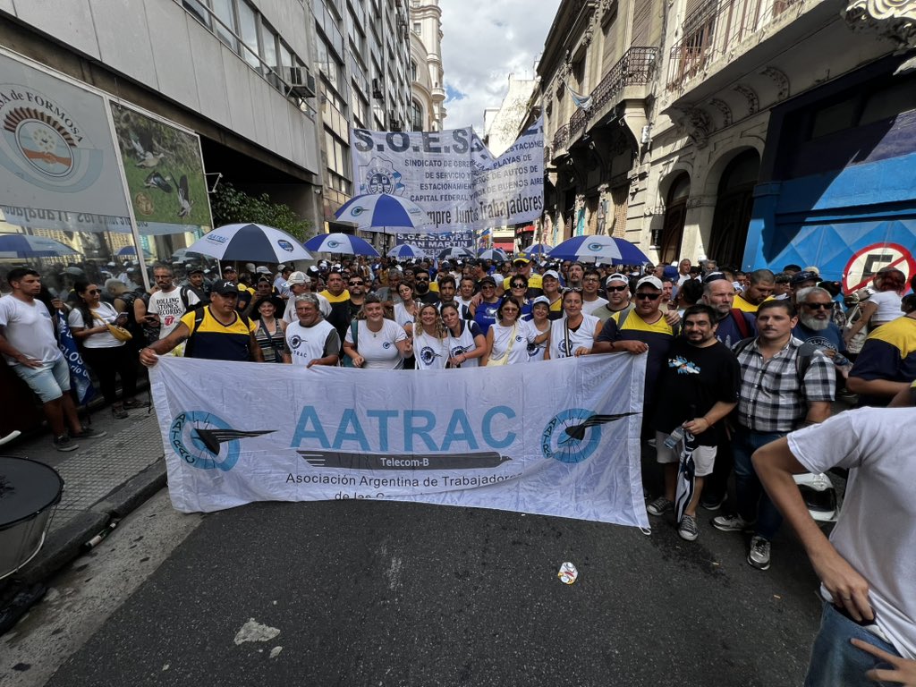 @aatractelecomb tweet media