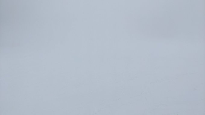 ついに下の方も何も見えなくなった 