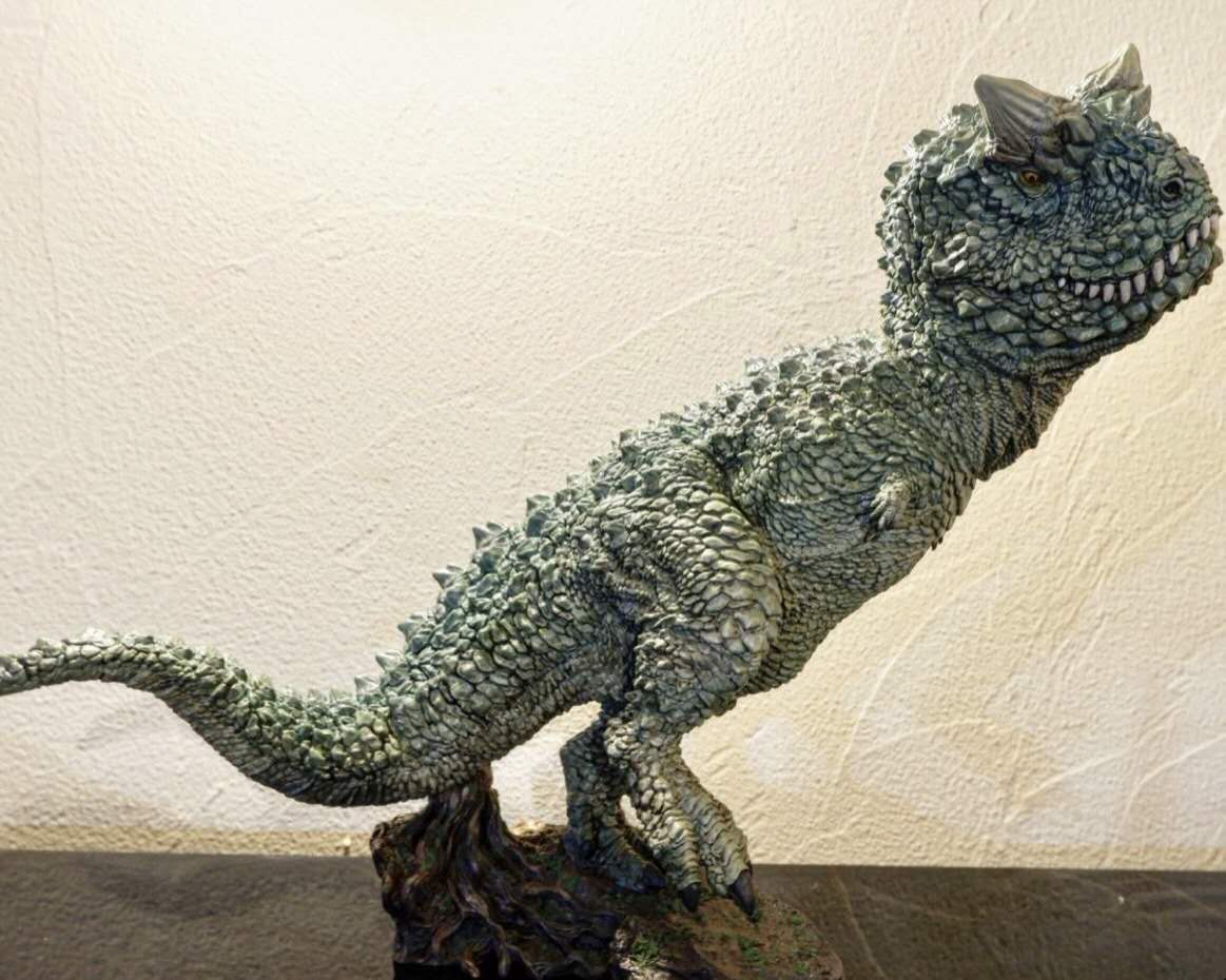 カルノタウルスキット版をご購入いただいたお客様から作例画像を共有し