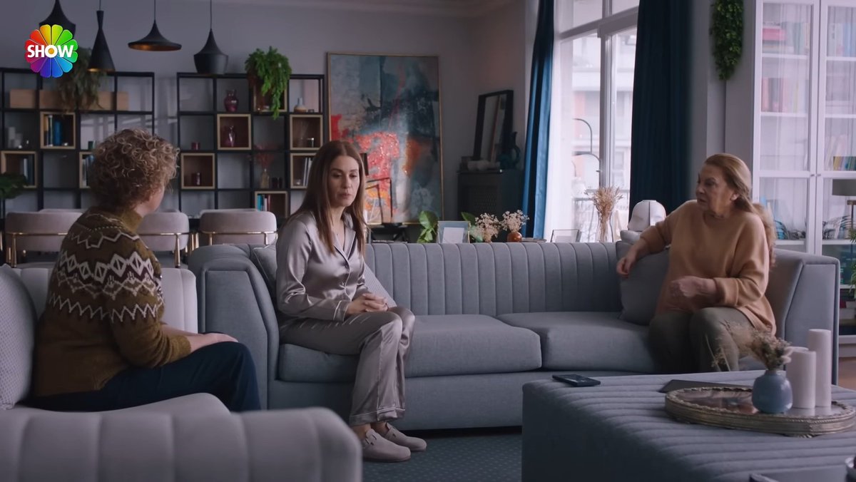 Madre tengo que decirte algo, la verdad no sé si es bueno o malo pero yo... Estoy embarazada. #PorUnAmorTV