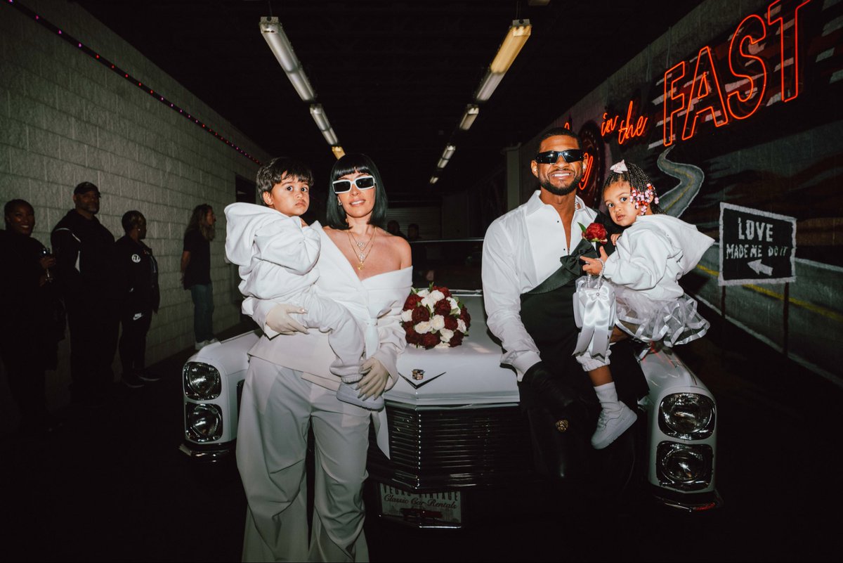 Usher Raymond IV tweet media