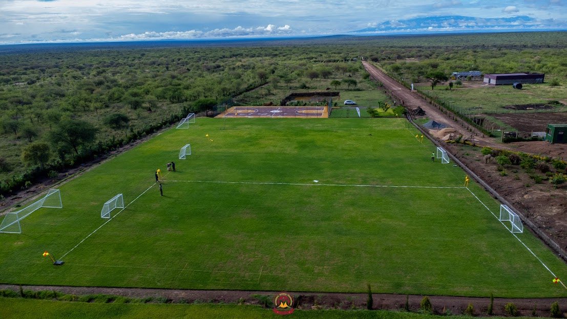 kinjeketile's tweet photo. A governor who is serious about sports can have such sports complexes in all their subcounties. 
Make them certified to be able to have proper home matches and add a swimming pool. 
Maybe throw in a library at the end besides changing rooms, and a sauna for professional teams. https://t.co/LexJ5XogYk