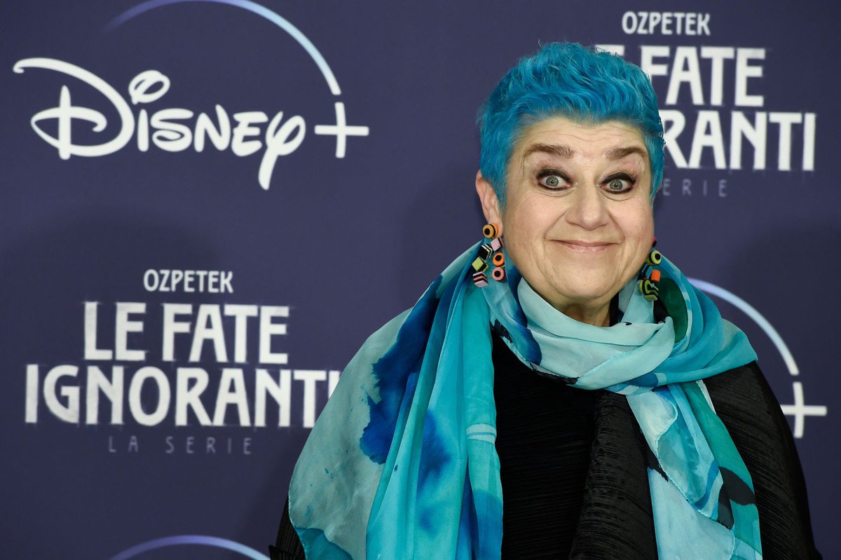 Birine korkutucu diyecek son kişi bile değilsin ya