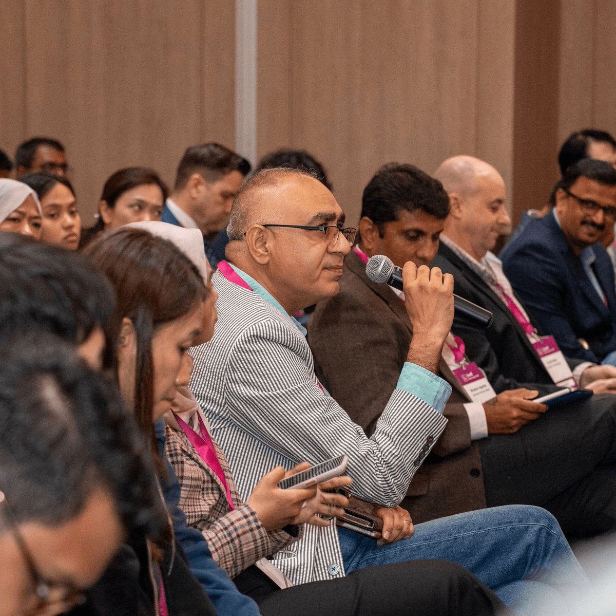 TheFastMode's tweet image. @LiveXKL2026 The floor is open for some rapid fire questions! 🔥 

For more info on the LiveX KL post-event report, photos, videos, and pre-registration info, click the link in the comments or our bio.

#LiveX #Q&amp;amp;A #RapidFire