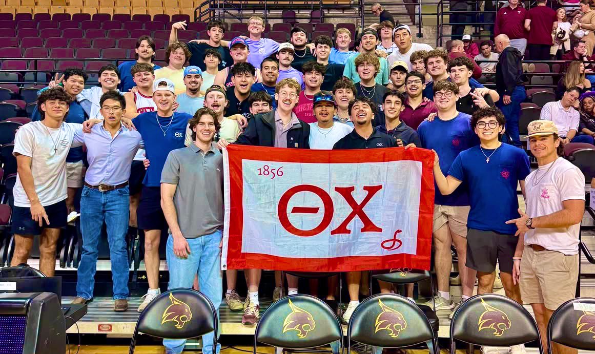 kdamp's tweet photo. That’s now five wins in a row (leading to 14-1 at home and being two games out of first place in the SBC) for @TXStateMBB. Shout out to our @txst students (especially @TXSTFSL) for creating a great atmosphere. Two biggest crowds of the year this week thanks to them! #BeatULM
🐾⭐️ https://t.co/24AttekILw