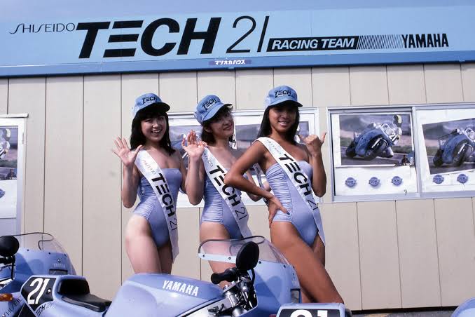 平忠彦氏が資生堂「TECH21（テック21）」カラーのマシンで参戦した