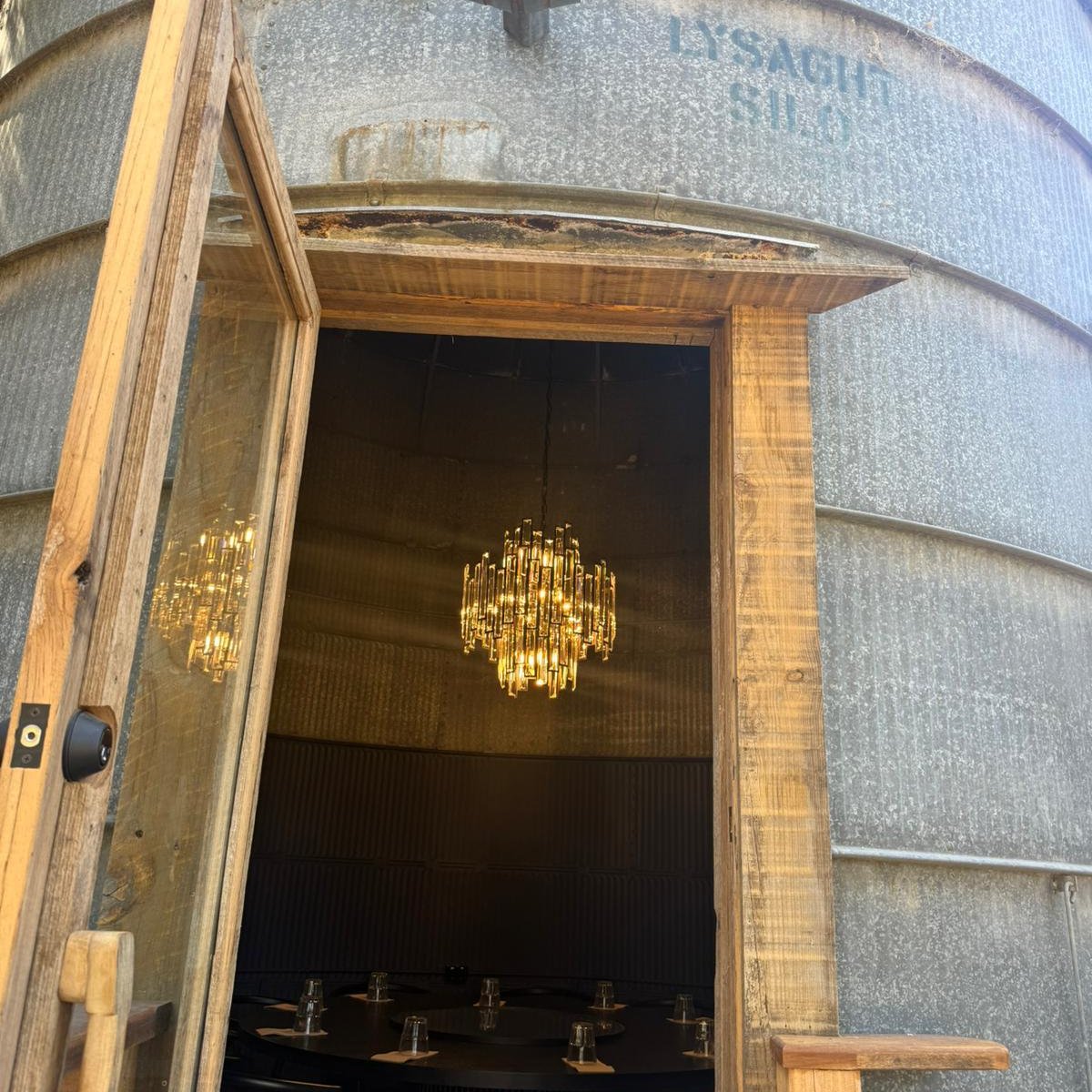 AOGevents's tweet photo. Anne-Marie Quinn recently attended the IHG Geelong famil, exploring the new Crowne Plaza Geelong, Holiday Inn &amp; Suites Geelong and Nyaal Banyul Convention Centre. First-hand experiences brings us fresh ideas. Thank you @IHGHotels &amp; Jolanda Cook! #alloccasionsgroup #businessevents https://t.co/tKff1vLgFe