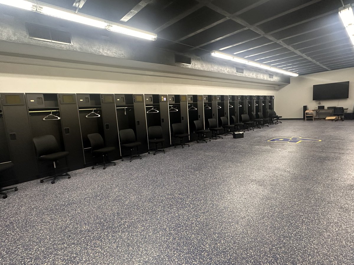 Javier Morales tweet media