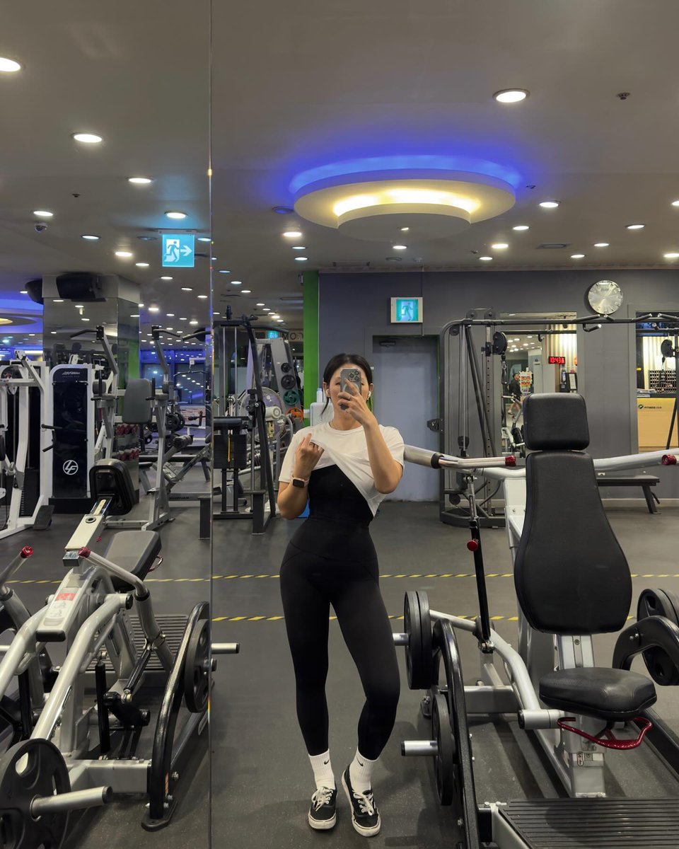 健身的姐姐 tweet media