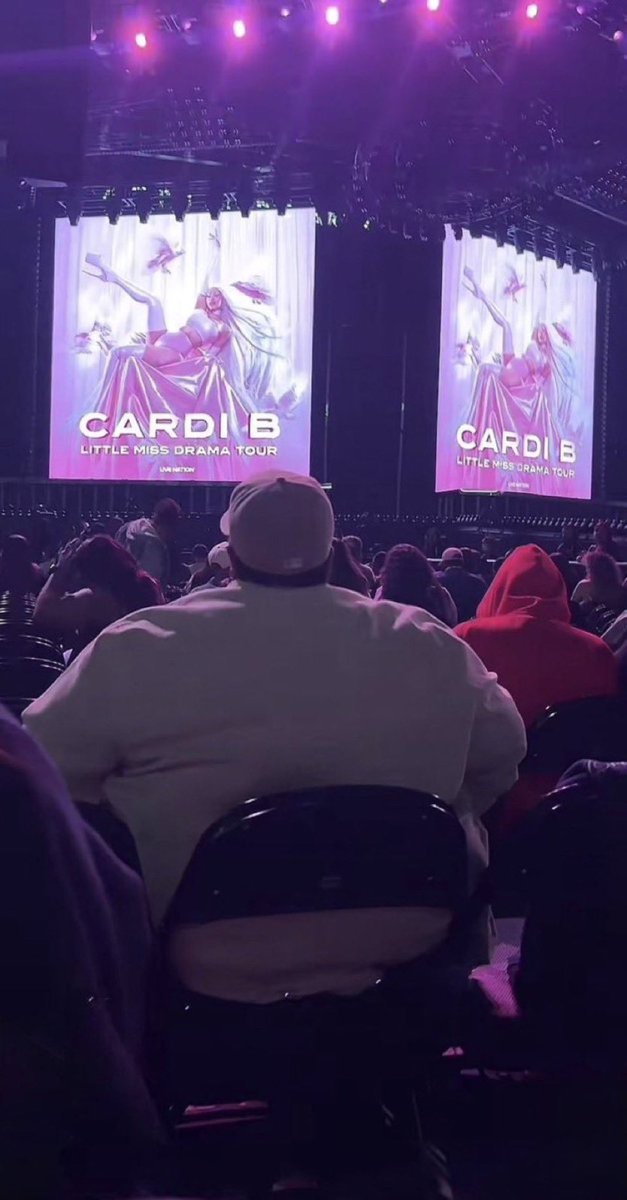 Thank you <a href="/ijbolgrandelita/">Rep. Noah Ijbol</a> for the #LittleMissDrama tour tickets. 🫶 Im honored to finally see my idol in the flesh! 😊