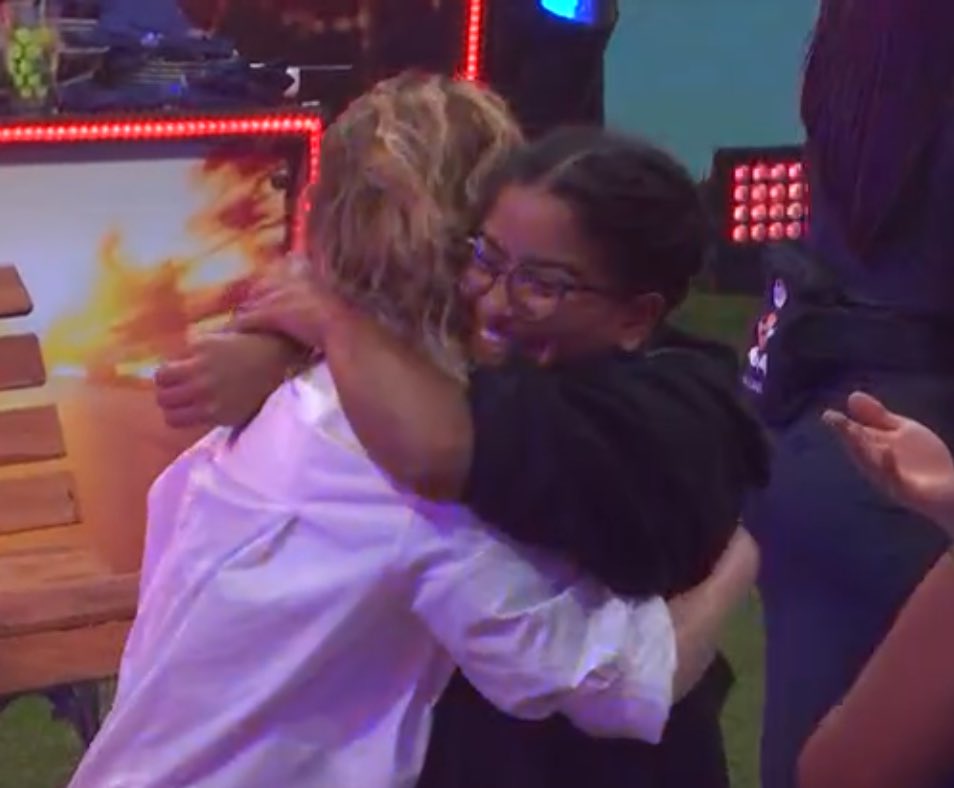 liz (@mildollyn) on Twitter photo 