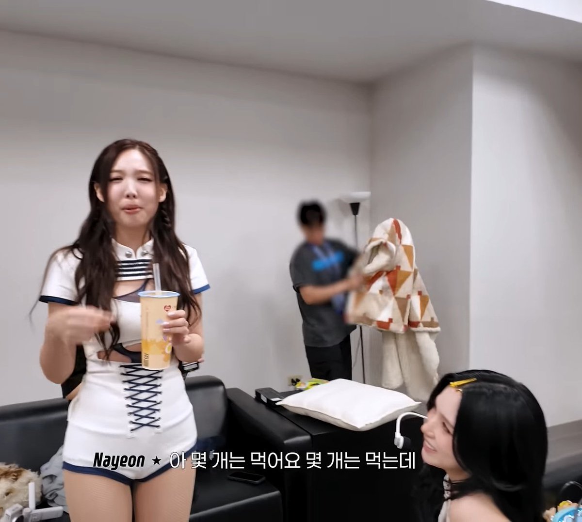 Nayeon yapping and Mina admiring her