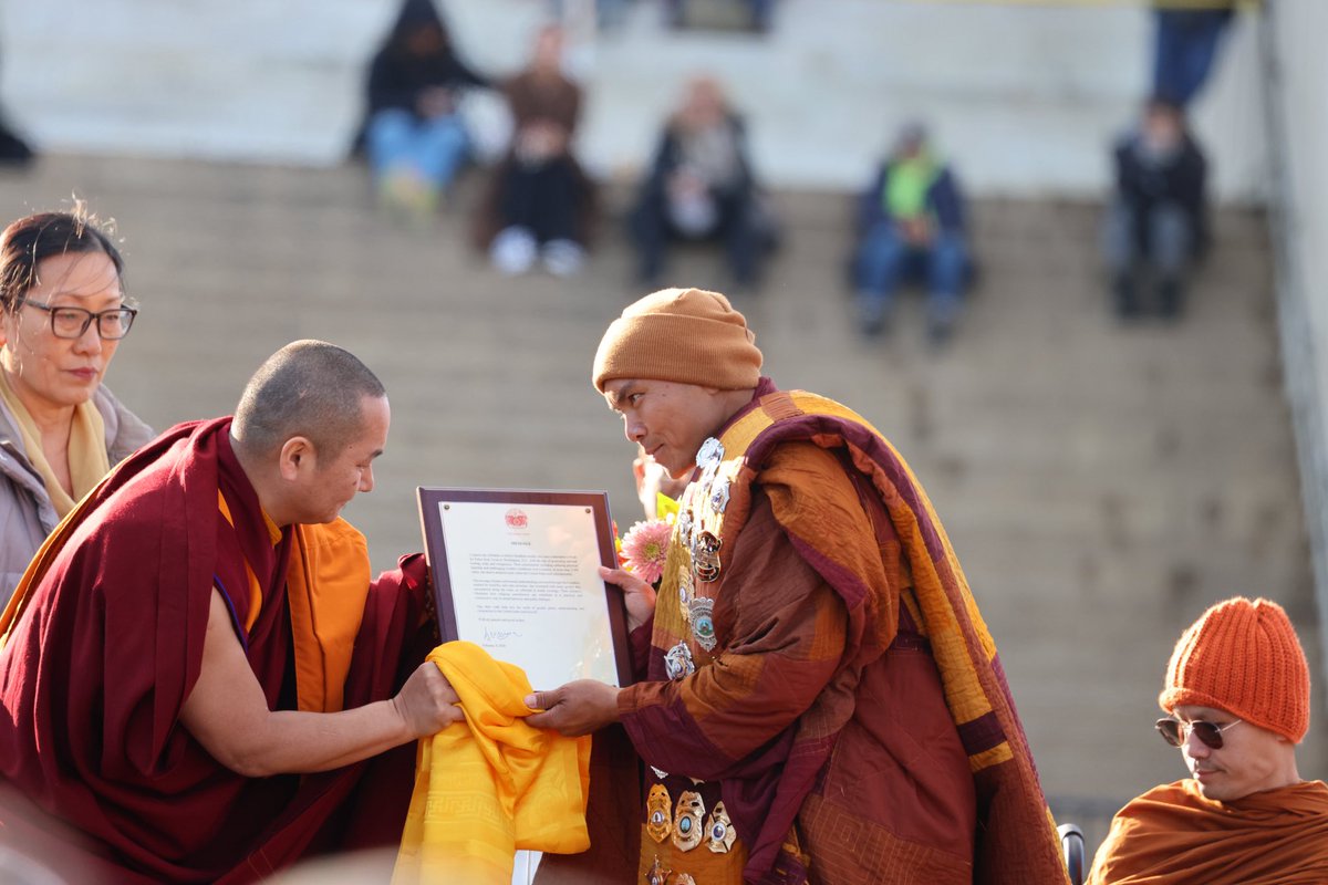 His Holiness the 14th Dalai Lama sent a message of support to Buddhist monks who completed a 3,700-kilometer peace march across the United States over 108 days, concluding at the Lincoln Memorial in Washington, D.C. Tencho Gyatso, President of the International Campaign for