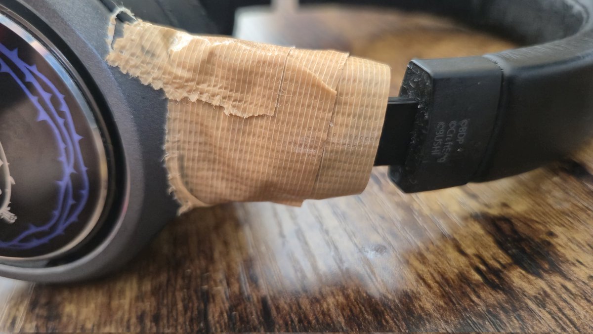 8年くらい前に買って、ゲーム実況や配信でもずっと使い続けていた