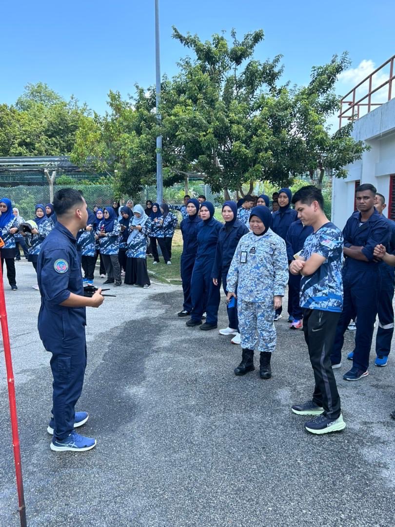 Depot Bekalan Armada Barat tweet media