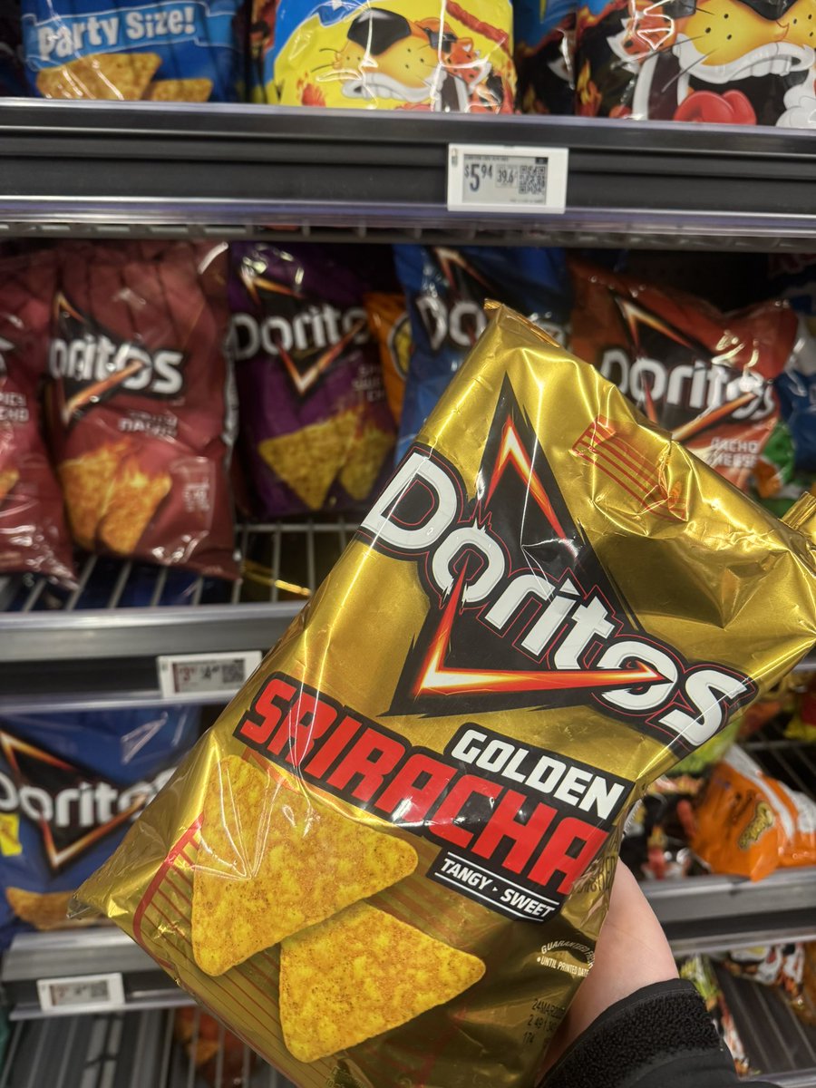 Just unlocked gold camo on my <a href="/Doritos/">Doritos</a>