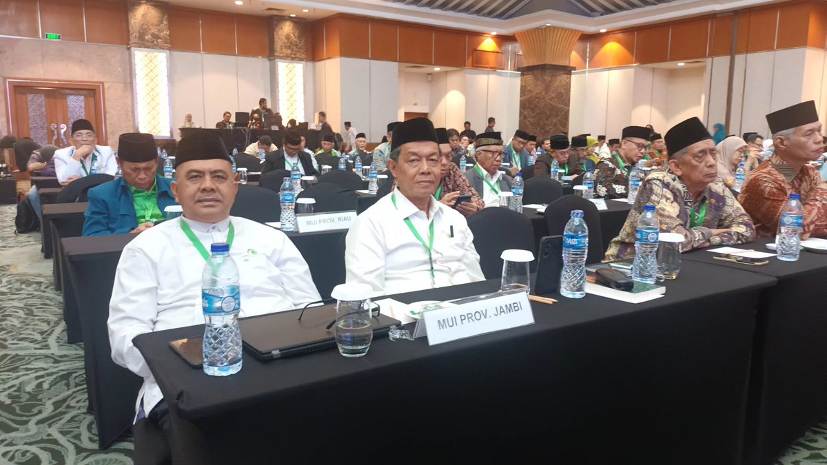 muipusat's tweet photo. Mukernas I 2025 Majelis Ulama Indonesia (MUI) diikuti oleh perwakilan pengurus MUI daerah di seluruh Indonesia.
#MukernasMUI
#MUIPusat https://t.co/IUgN4SvG5t