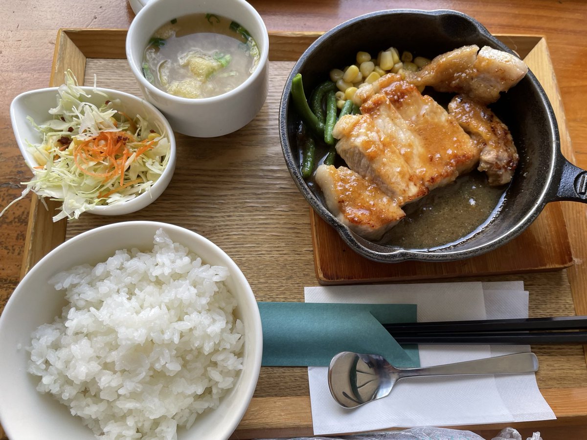 今日は違うお店で優雅に
#喫茶店ランチ