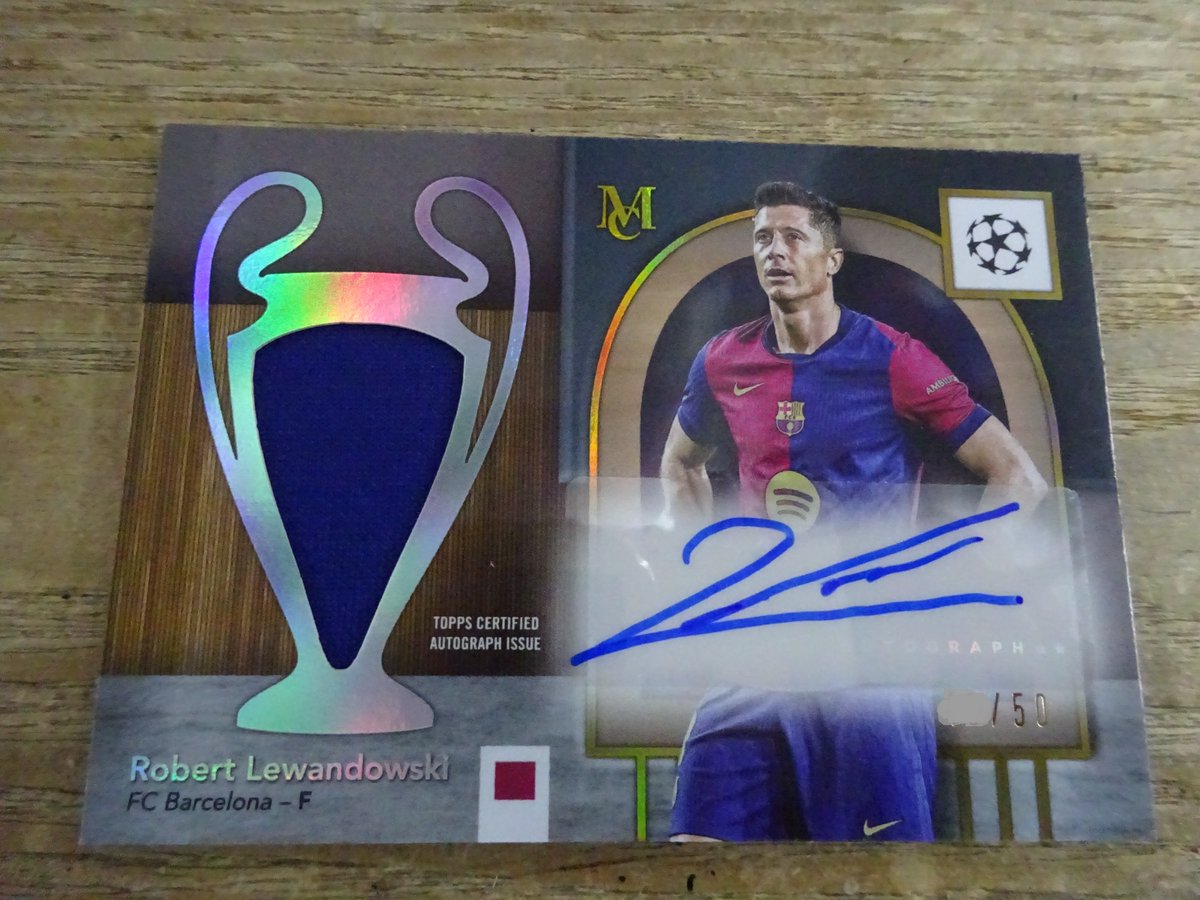 バルセロナ ) ロベルト・レヴァンドフスキ ジャージオート 50枚限定