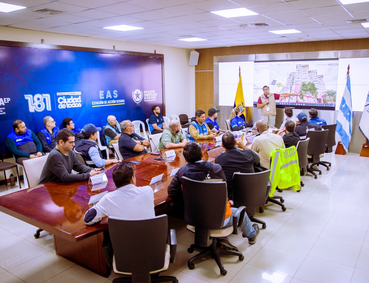 COE CANTONAL ACTIVO PERMANENTE

Ante el incendio estructural alarma 3 en las Calles Cuenca y Eloy Alfaro, el COE Cantonal de Guayaquil se encuentra en sesión permanente, tomando acciones y activando protocolos de seguridad para mitigar la emergencia.