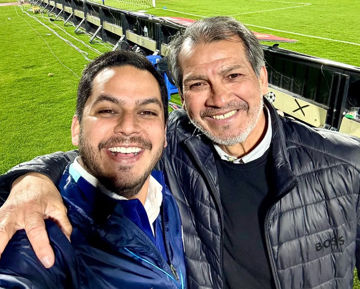 • Z • A • H • I • R • tweet media