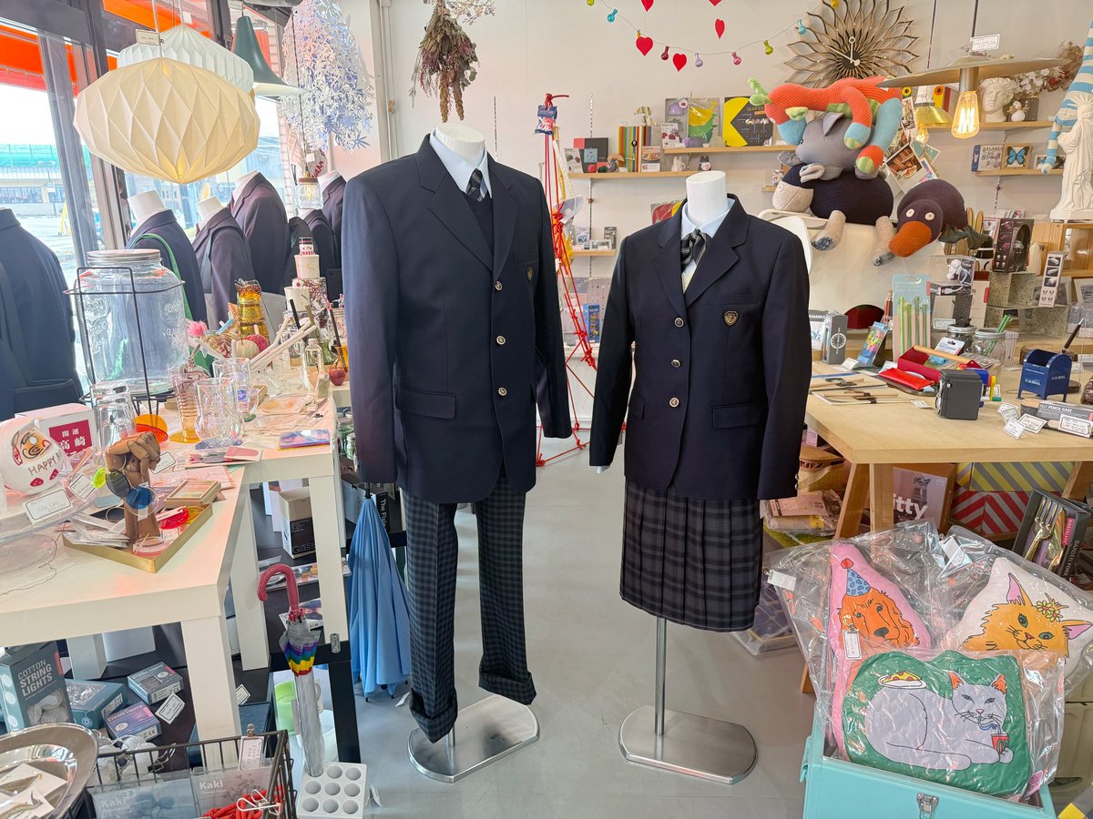 Greedy1002's tweet photo. 山下洋品店からのお知らせ

2026年度から冬の制服の素材が少し変わり、夏の制服が色々新しくなりました。

採寸お待ちしております。
何か分からない事があれば連絡をいただけたらと思います。
宜しくお願い致します。

#greedy_matsuyama
#山下洋品店
#学生服
#東温高校 #新デザイン https://t.co/jQtjj26dqo