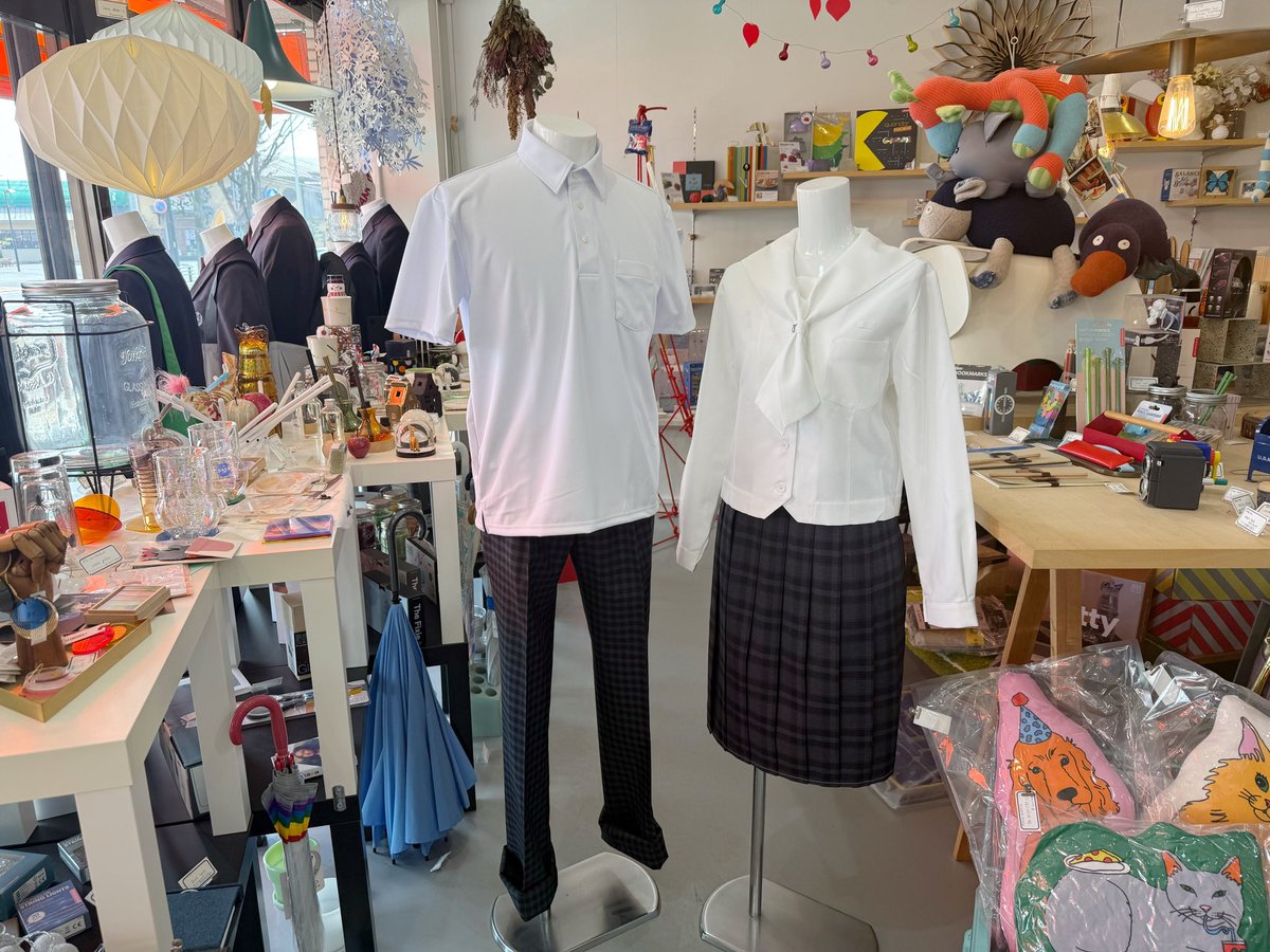 Greedy1002's tweet photo. 山下洋品店からのお知らせ

2026年度から冬の制服の素材が少し変わり、夏の制服が色々新しくなりました。

採寸お待ちしております。
何か分からない事があれば連絡をいただけたらと思います。
宜しくお願い致します。

#greedy_matsuyama
#山下洋品店
#学生服
#東温高校 #新デザイン https://t.co/jQtjj26dqo
